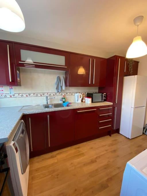 Comfy Entire Flat With City View Balcony In Regents Park, Camden, Central London Apartment Екстериор снимка